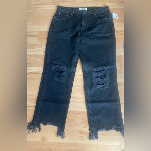 Free People Maggie Mid Rise Jeans. Color: Black - Picture 7 of 8
